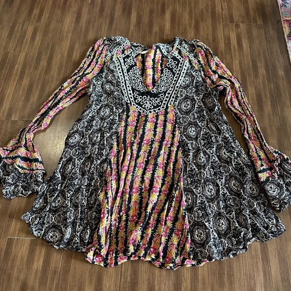 Free People “Fallin Into You Tunic”  black natural boho flowy size small - Picture 6 of 7